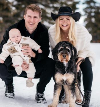 Bill Higgins son Tom, daughter-in-law Lia and grandson
